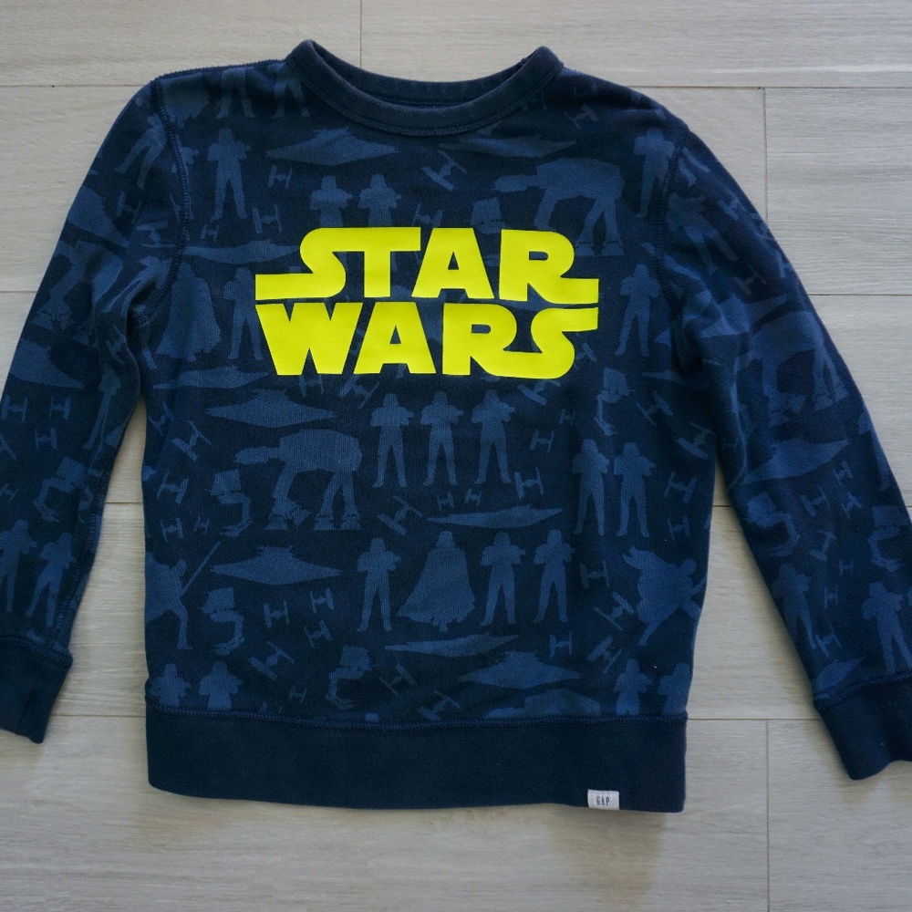 Star Wars Crew neck sweatshirt like new Size 8 boys rad fave